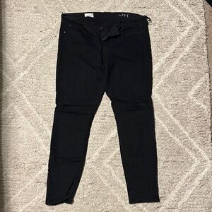 GAP Women's Black Skinny Jeans